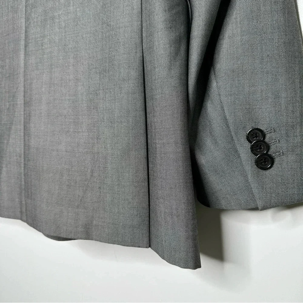 Banana Republic Gray Tailored Fit Wool Blazer Size 40R